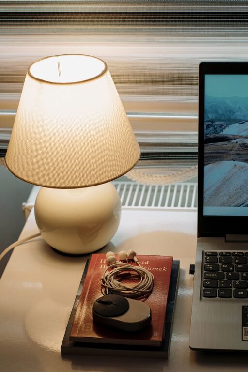 Tips for Creating a Cozy and Functional Home Workspace