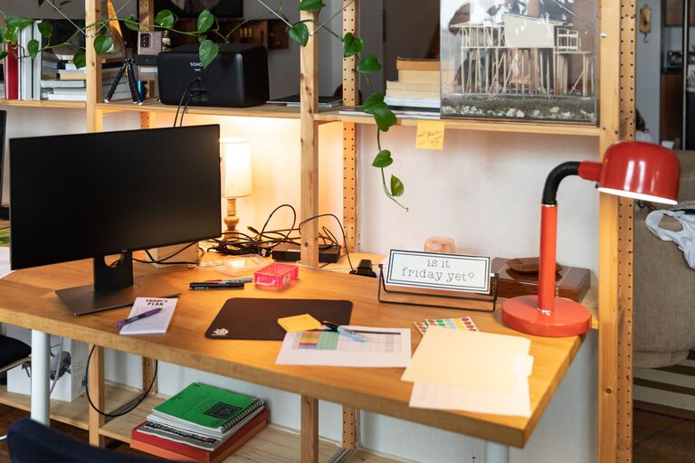 Tips for Creating a Cozy and Functional Home Office Space